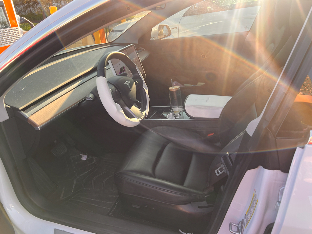 2019 Tesla Model 3 Mid Range photo 3