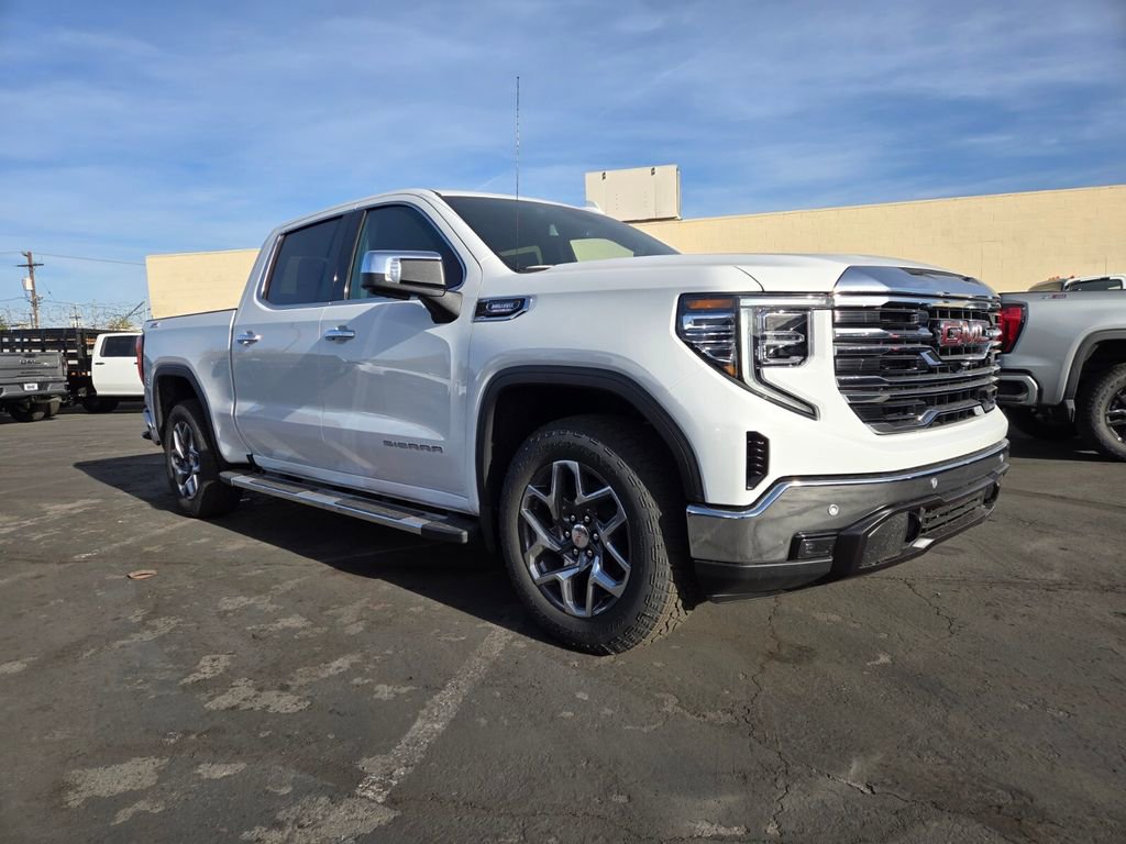 2026 GMC Sierra 1500 SLT's photo