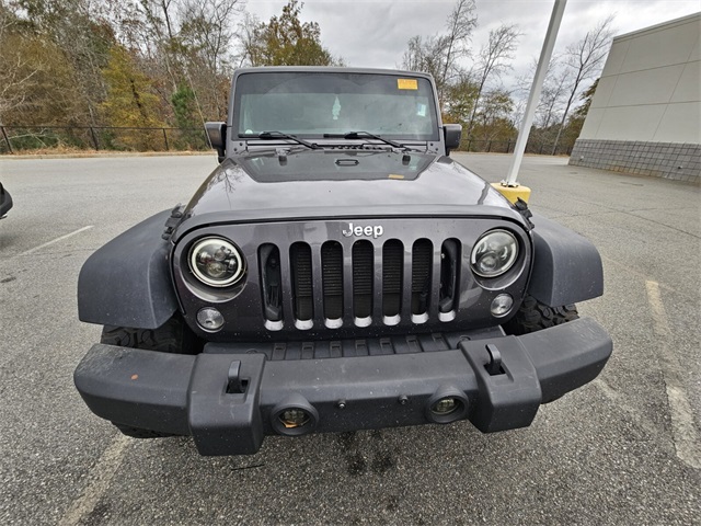 2017 Jeep Wrangler Unlimited Sport photo 2