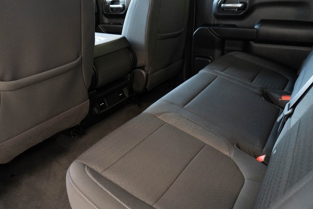 2022 Chevrolet Silverado 1500 Custom photo 16