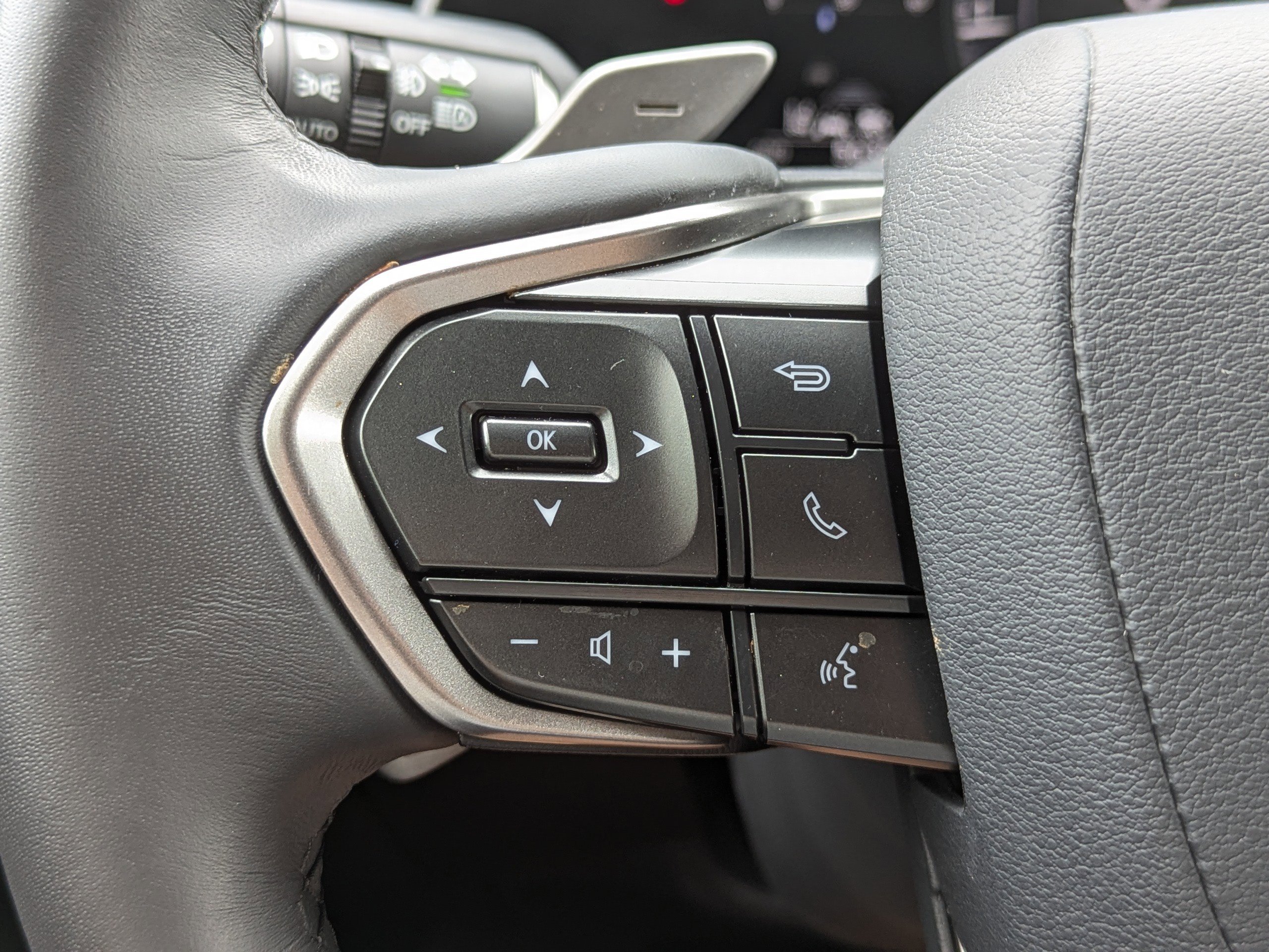 2024 Lexus RX 350 photo 31