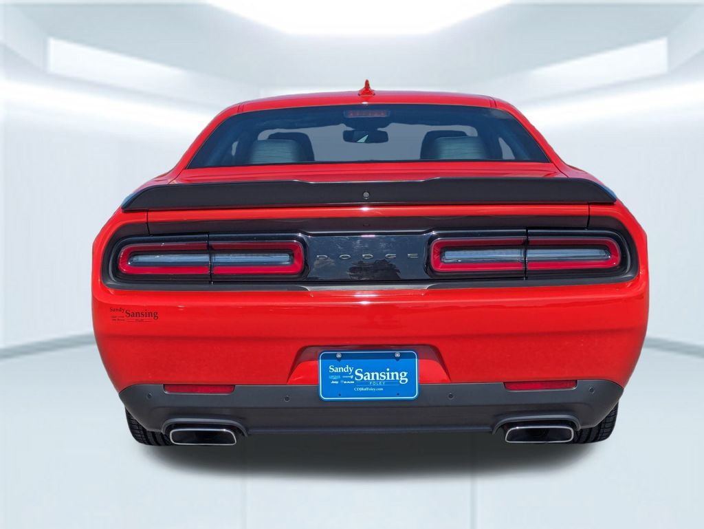 2023 Dodge Challenger R/T photo 3