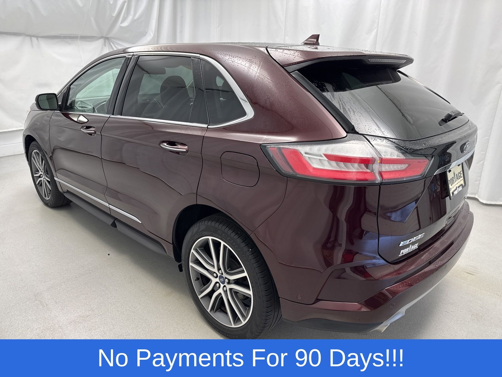 2019 Ford Edge Titanium photo 4