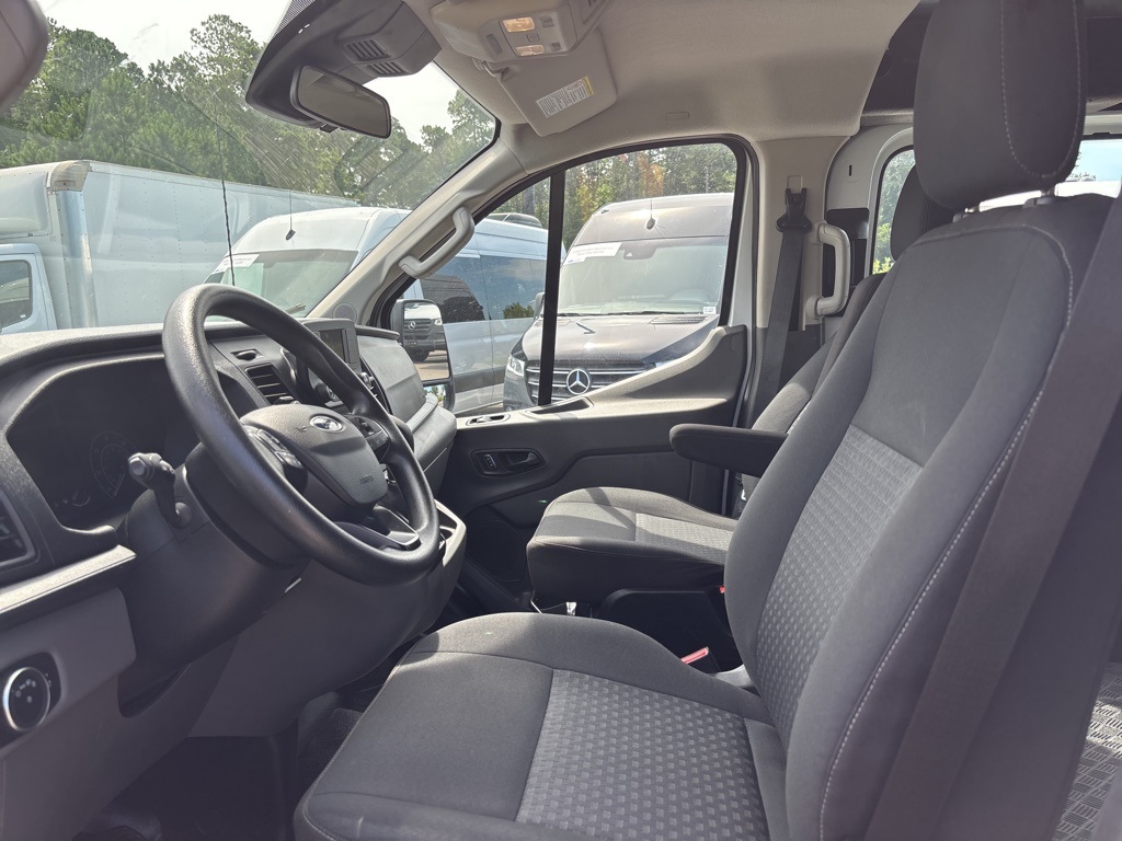2024 Ford Transit Cargo Van photo 31