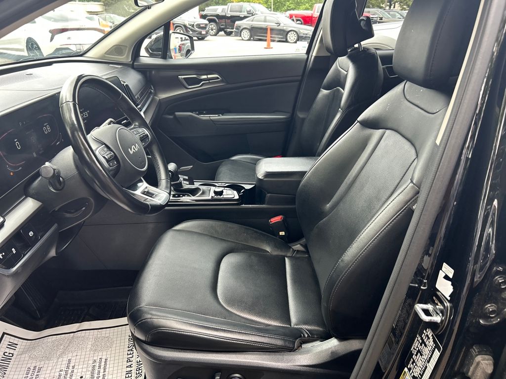 2023 Kia Sportage EX photo 10