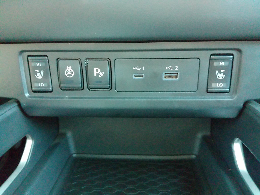 2024 Nissan Frontier SV photo 28