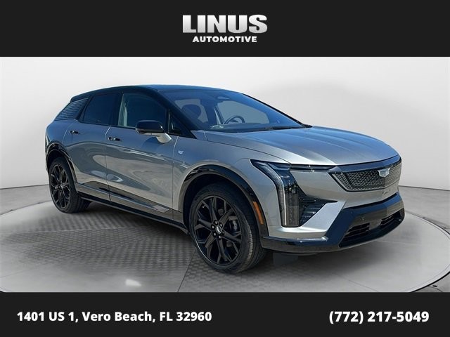 2025 Cadillac OPTIQ Sport 2