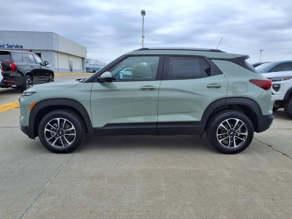 2025 Chevrolet Trailblazer LT photo 10
