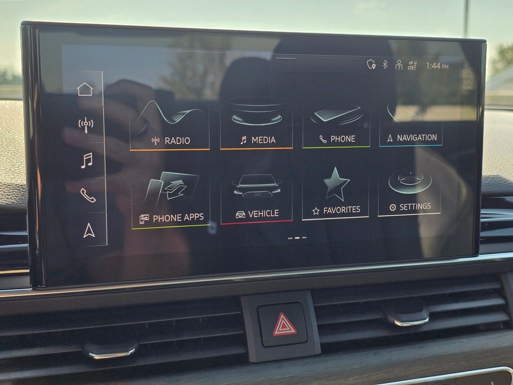 2023 Audi A4 S line Quattro Premium Plus photo 27