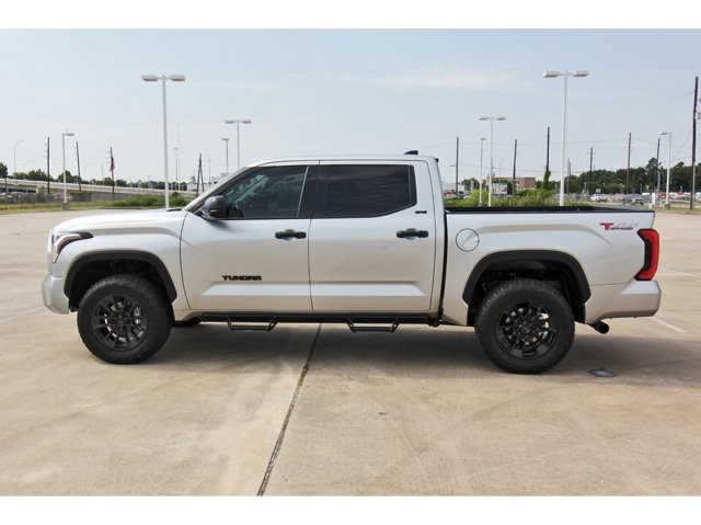 2022 Toyota Tundra SR5 photo 3