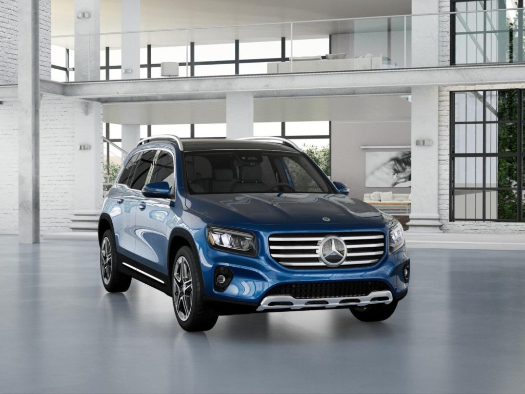 2026 Mercedes Benz GLB 250 photo 9