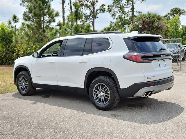 2025 Gmc Acadia Elevation photo 3