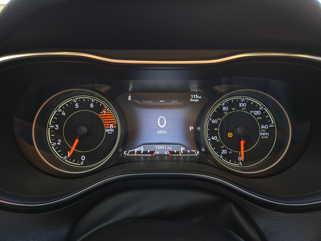 2019 Jeep Cherokee Limited photo 17