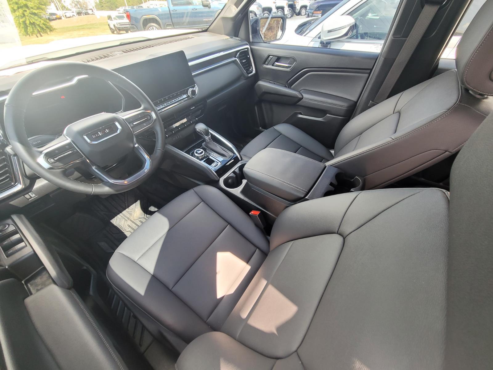 2025 Gmc Canyon Elevation photo 8