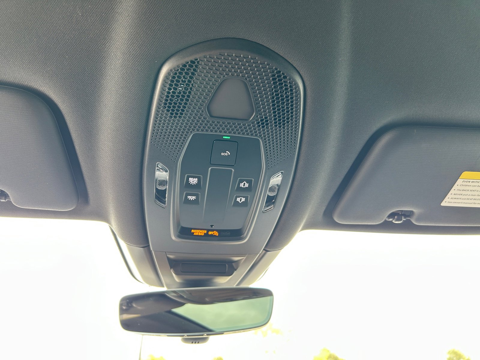 2025 Porsche Cayenne Coupe Base photo 26