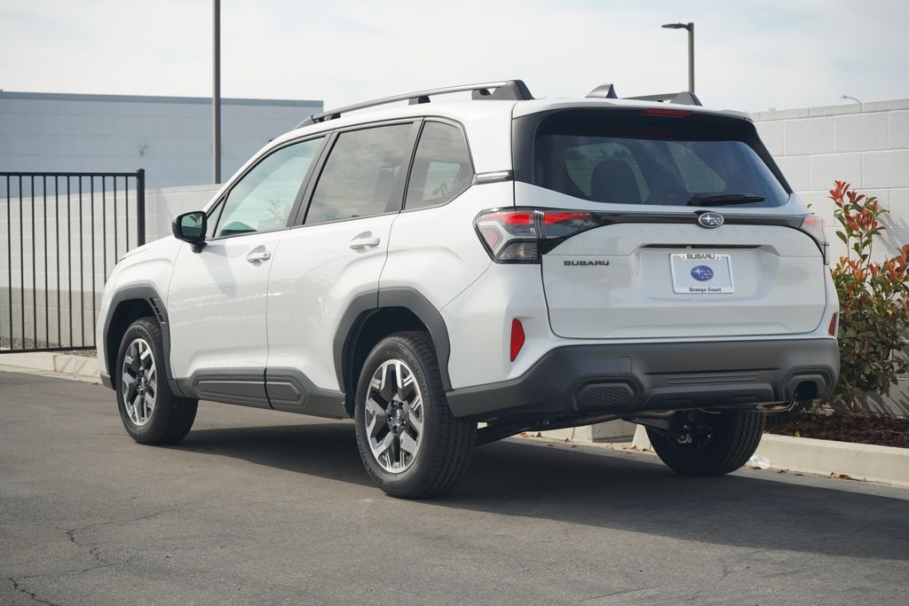 2026 Subaru Forester Premium Base photo 2