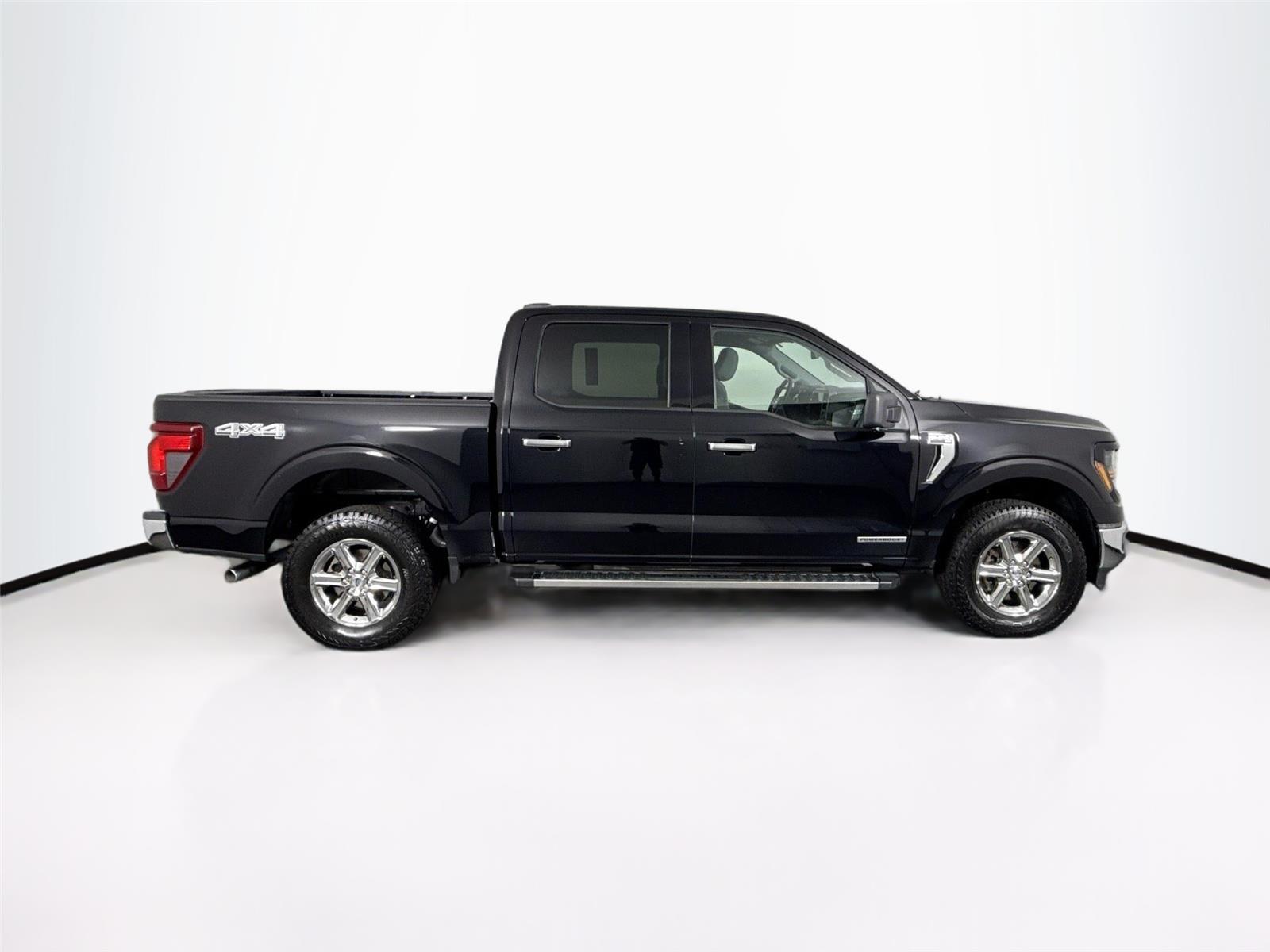 2024 Ford F-150 XLT photo 4