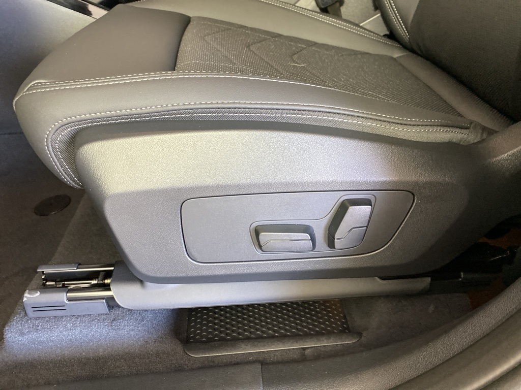 2025 Bmw X1 XDrive28i photo 8