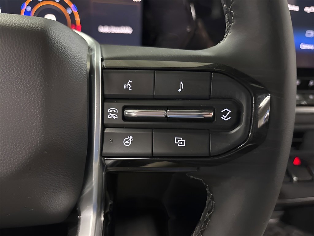 2026 Chevrolet Colorado LT photo 15