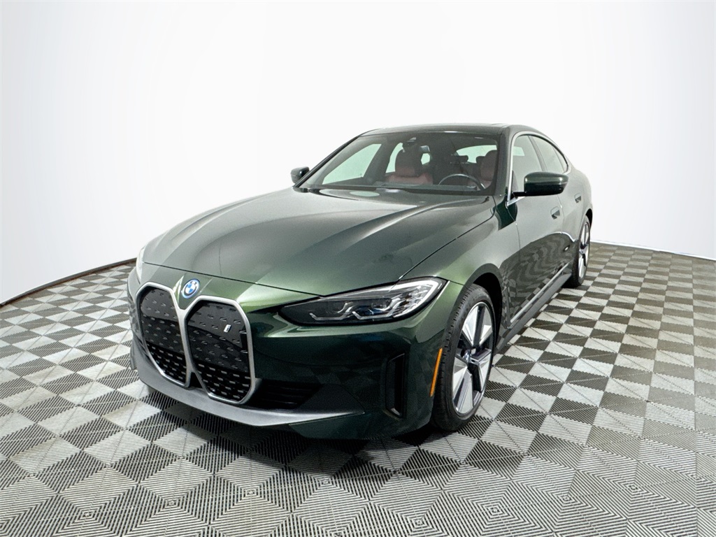 2023 BMW i4 40's photo