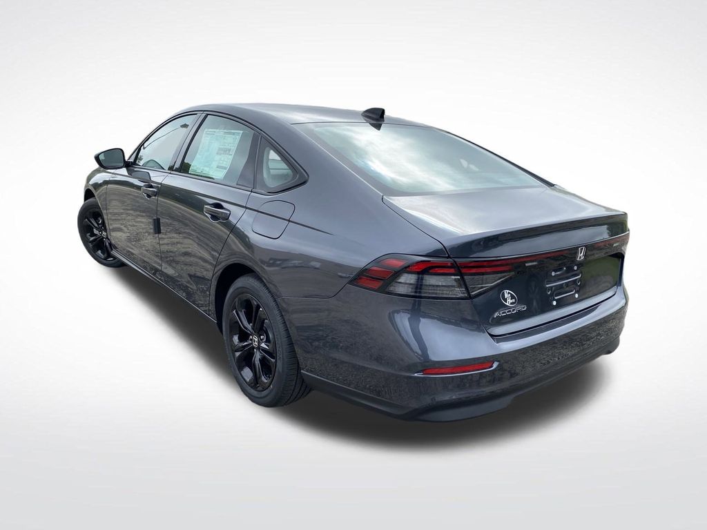 2025 Honda Accord SE photo 3