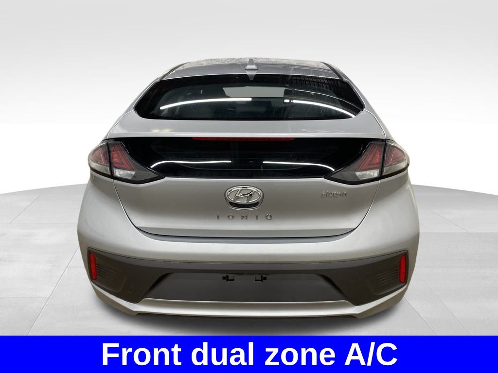 2020 Hyundai Ioniq Plug-In Hybrid SEL photo 4
