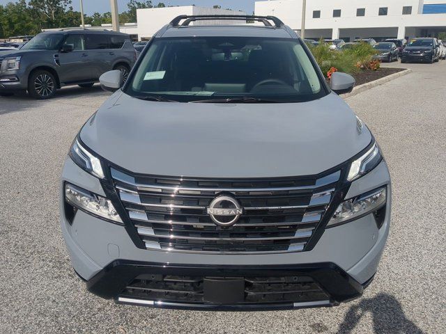 2025 Nissan Rogue Platinum photo 9