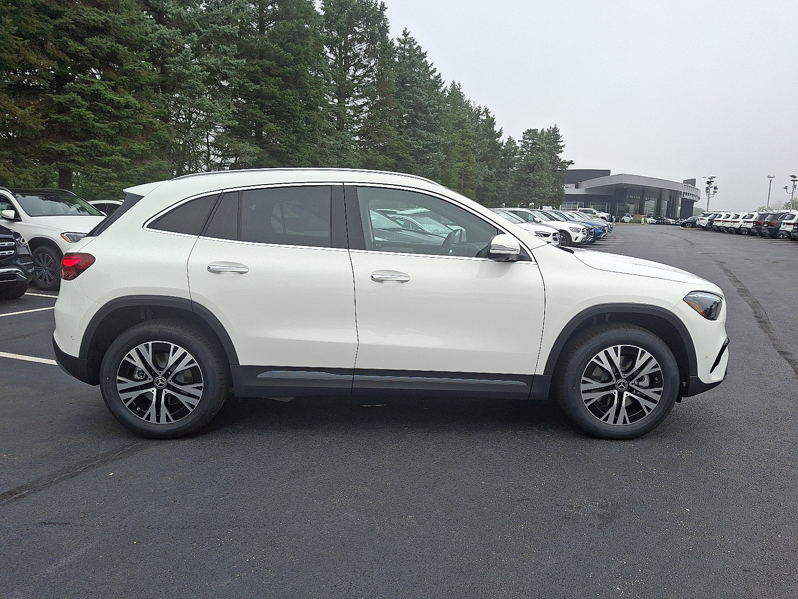 2026 Mercedes Benz GLA 250 4MATIC photo 7