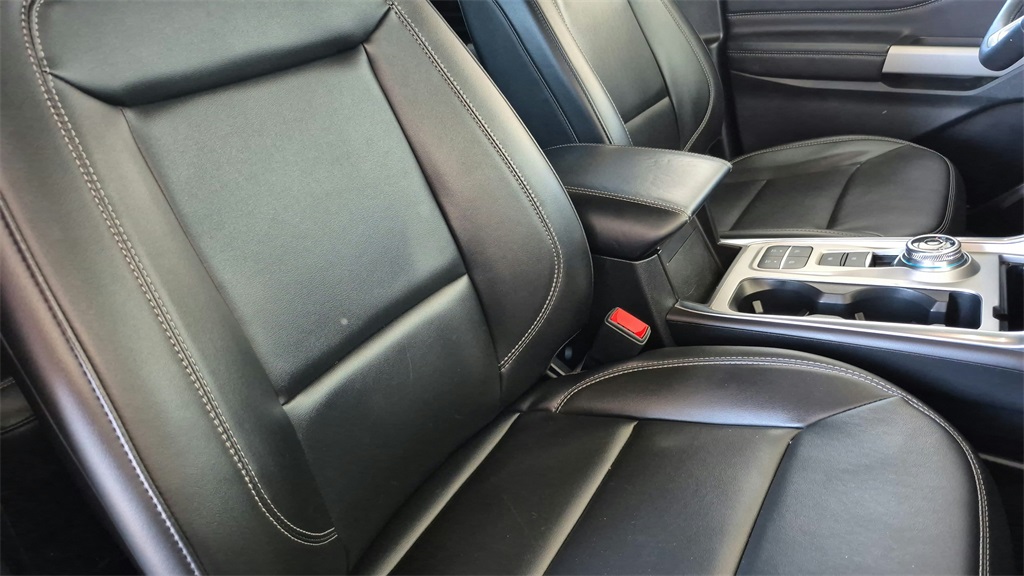 2024 Ford Explorer XLT photo 29
