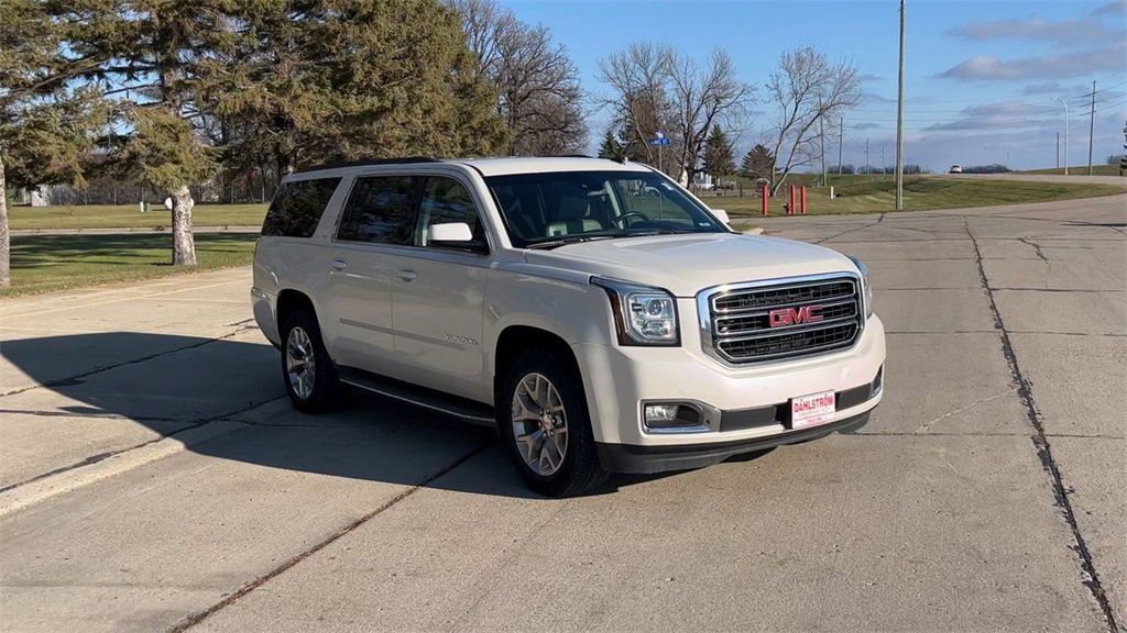 Used 2015 GMC Yukon XL SLT with VIN 1GKS2HKC4FR146645 for sale in Oslo, Minnesota