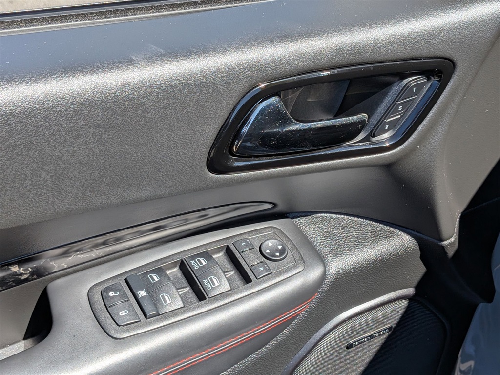 2023 Dodge Durango R/T Premium photo 9