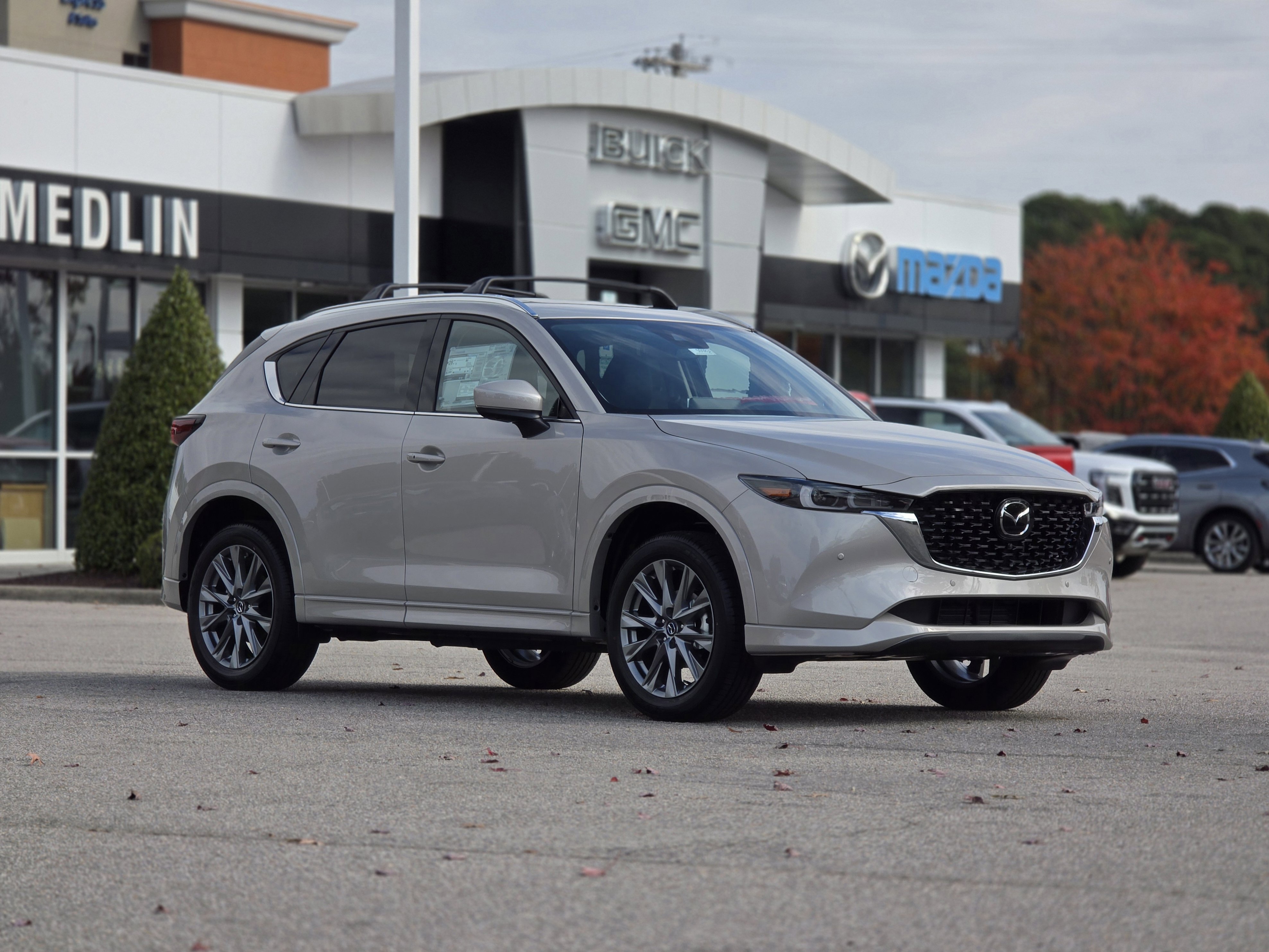 2025 Mazda CX-5 S Premium Plus package's photo