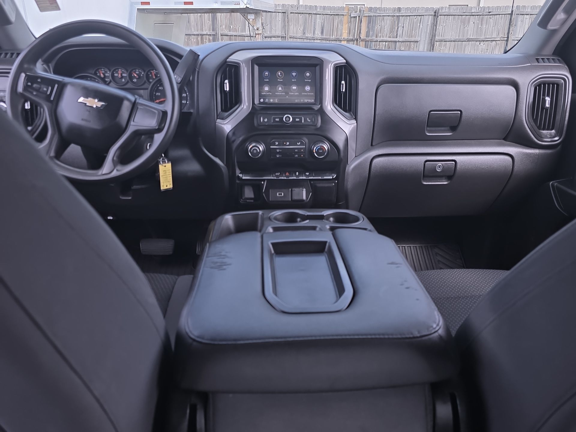 2020 Chevrolet Silverado 1500 Custom photo 16