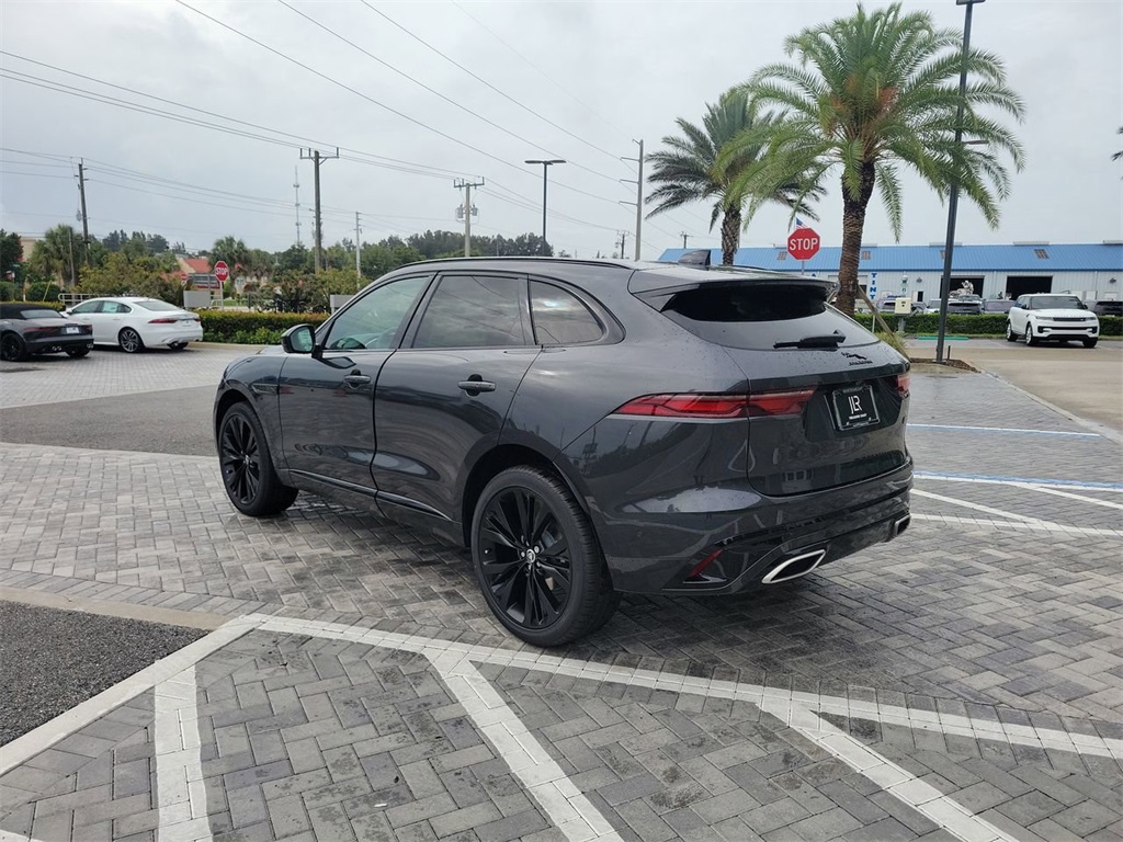 2026 Jaguar F-PACE P400 R-Dynamic S photo 3