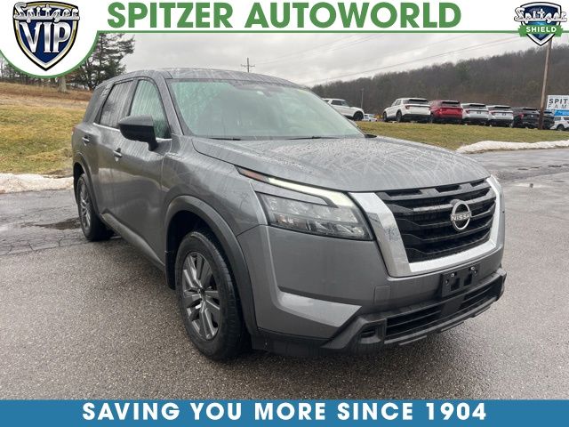 2023 Nissan Pathfinder S