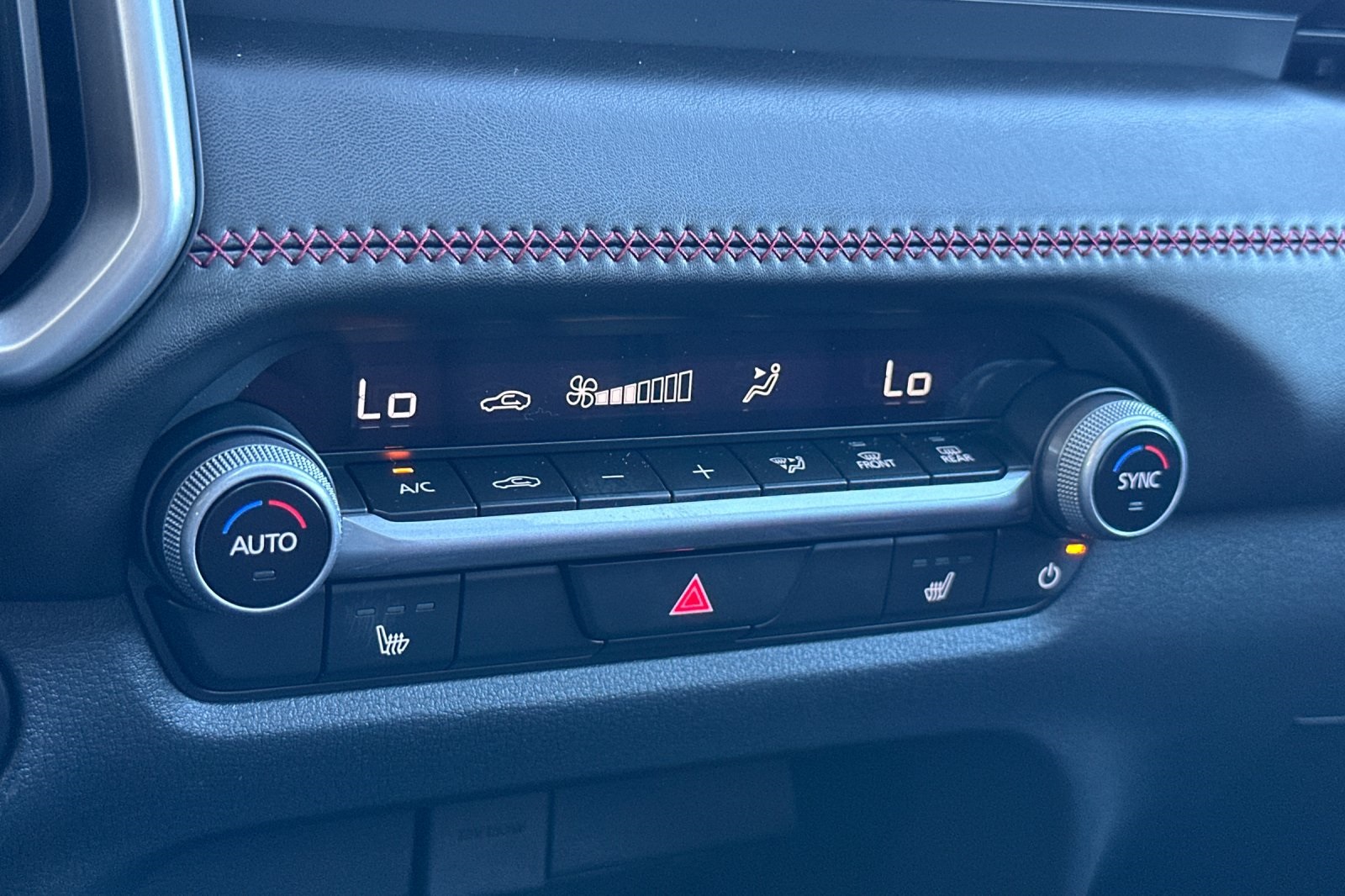 2025 Mazda CX-50 Premium photo 20