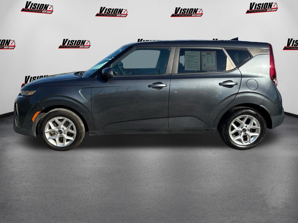 2021 Kia Soul S photo 8