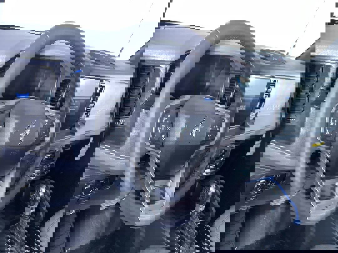 2024 Ford Bronco Black Diamond photo 13
