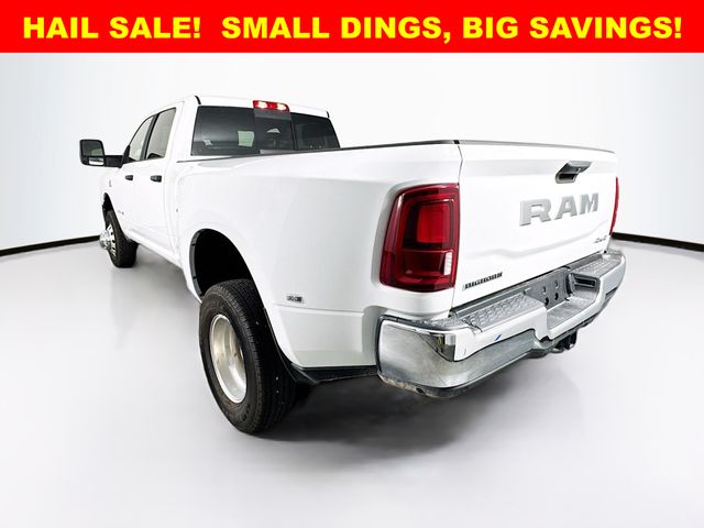 2025 Ram 3500 Big Horn photo 5