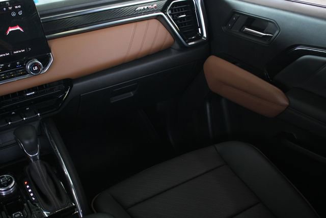 2024 Gmc Canyon AT4 photo 23