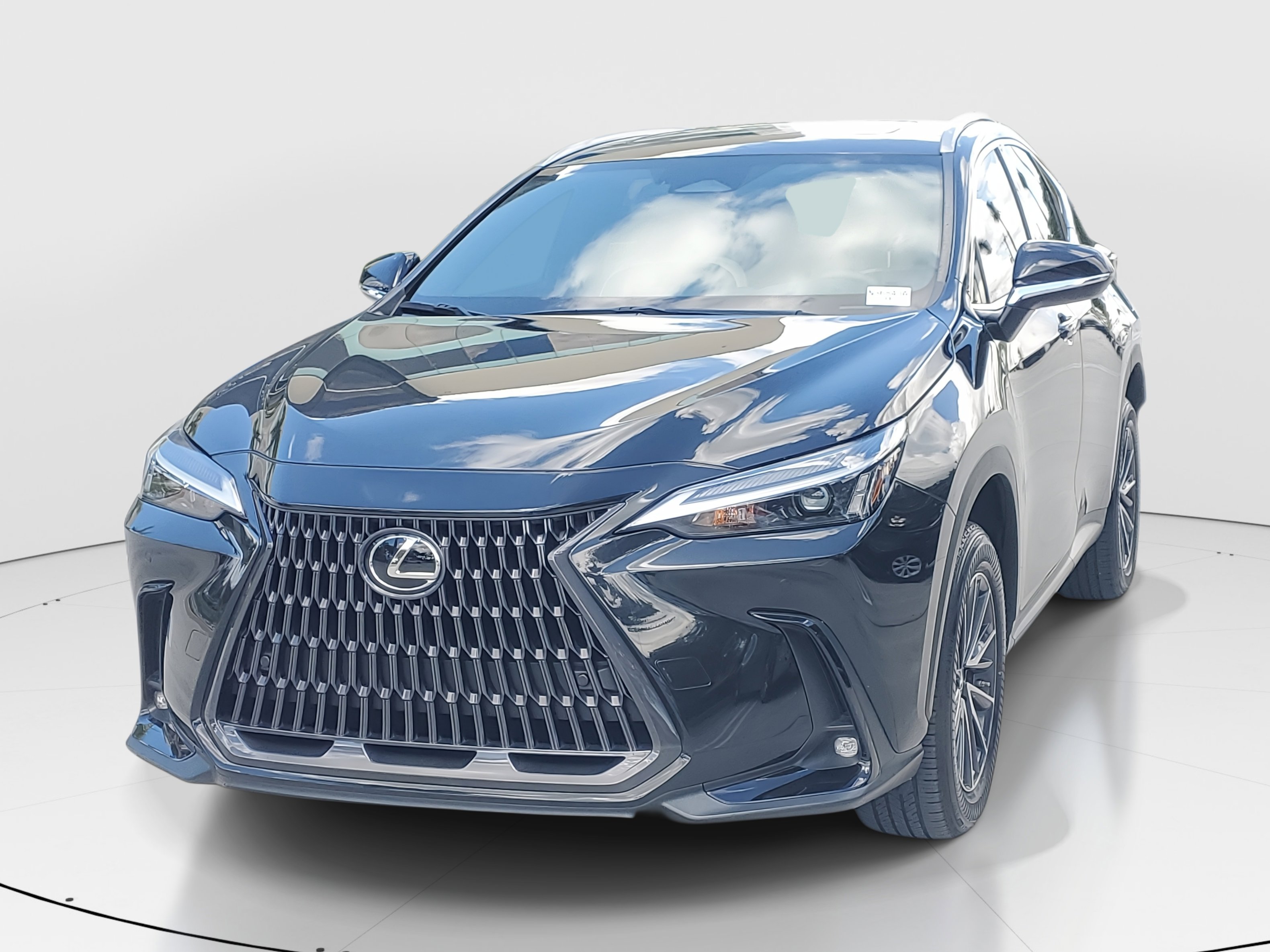 2023 Lexus NX 350 Premium photo 4