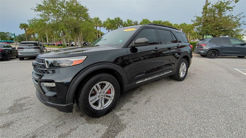 2020 Ford Explorer XLT photo 6