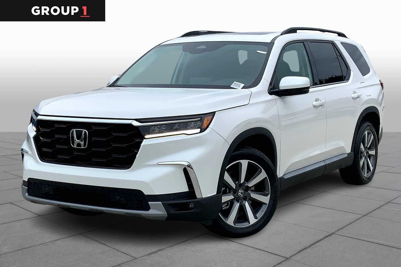 2025 Honda Pilot Touring's photo