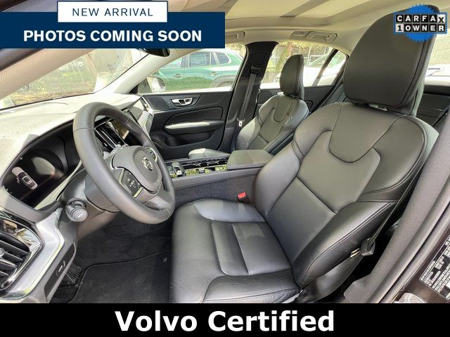 2025 Volvo S60 B5 Core photo 3