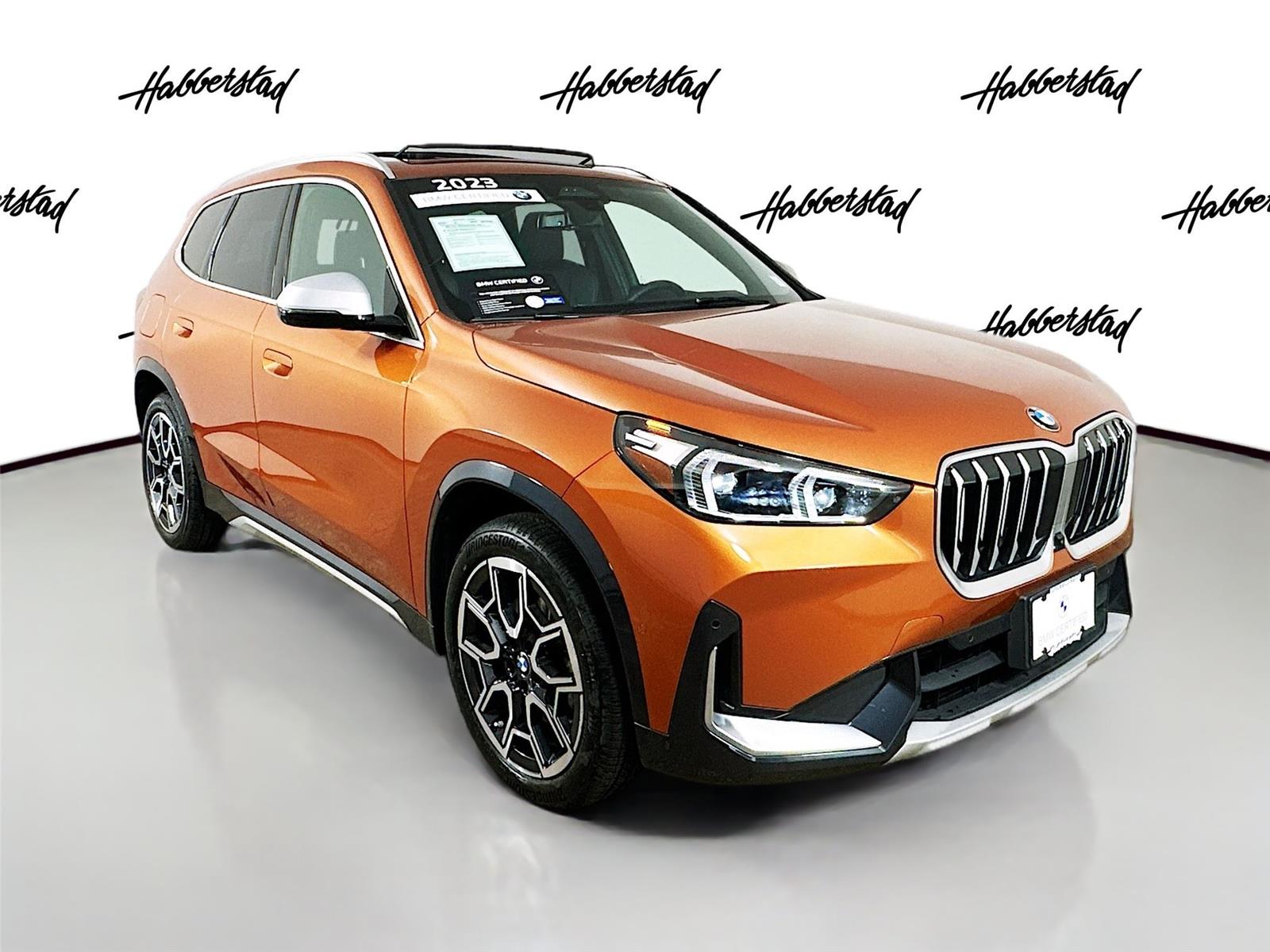 Certified Used 2023 Utah Orange Metallic BMW xDrive28i image 3