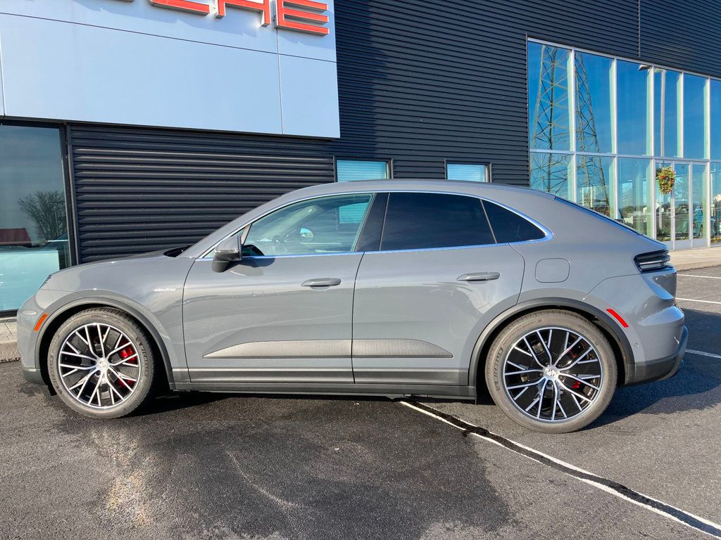 Used 2025 Porsche Macan S with VIN WP1AB2XAXSL150753 for sale in Lancaster, PA