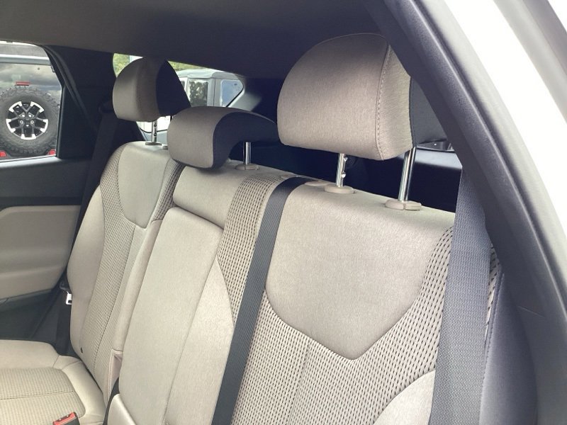 2022 Hyundai Santa Fe SEL photo 12