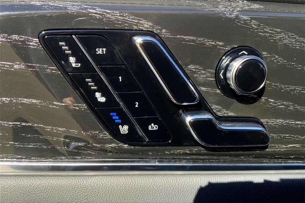 2026 Cadillac Escalade Sport photo 19