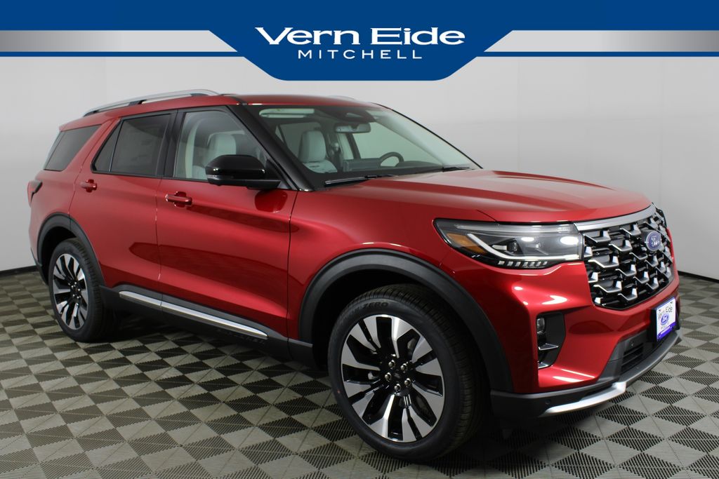 2026 Ford Explorer Platinum's photo