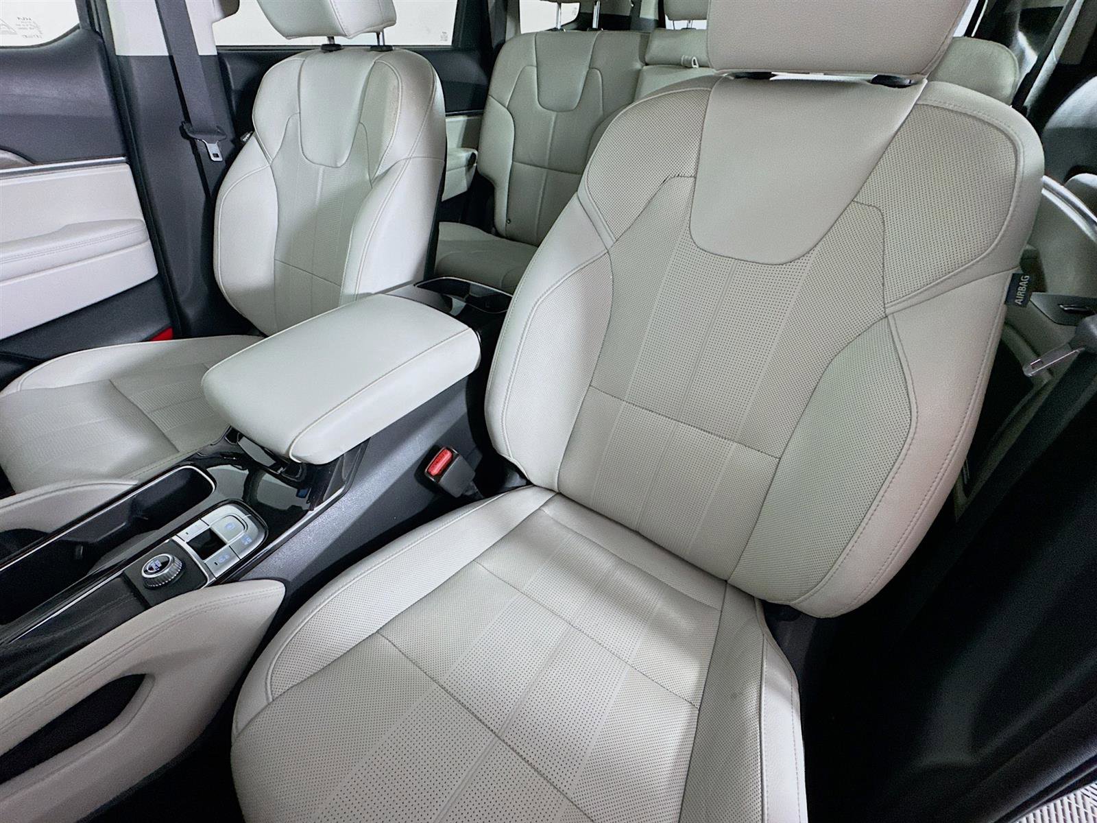 2022 Kia Telluride EX photo 11